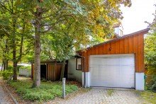Garage wW Helle 2 Zimmer Maisonette-Wohnung mit Dachterrasse und Balkon in Puchheim zur Kapitalanlage