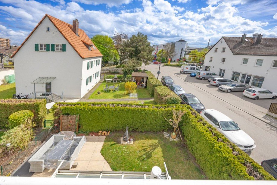 Ausblick Balkon Dachgeschosswohnung Germering