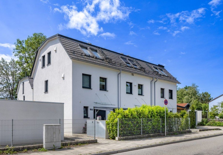 Au�en Eingang Reihenendhaus Puchheim
