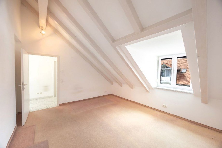 Schlafen Dachgeschosswohnung Germering