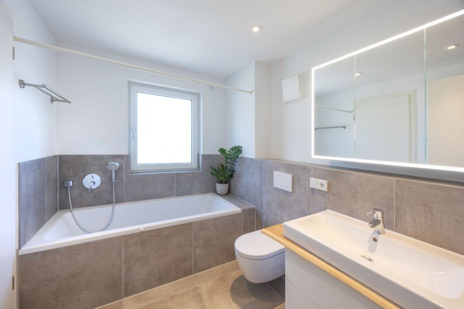 Badewanne Reihenendhaus Puchheim