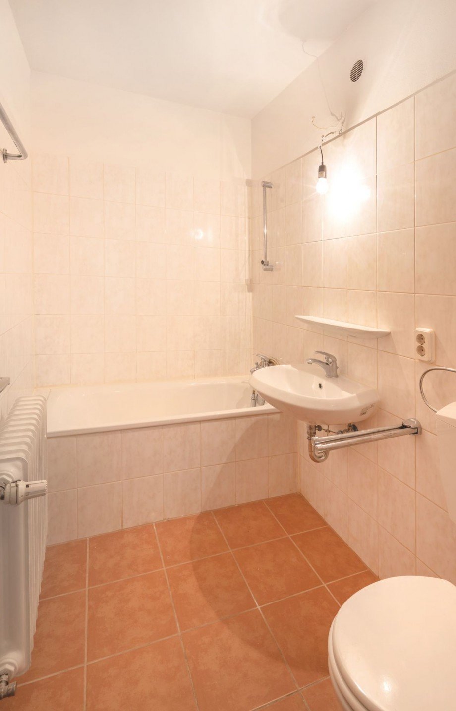 Bad wW Erdgeschosswohnung Germering
