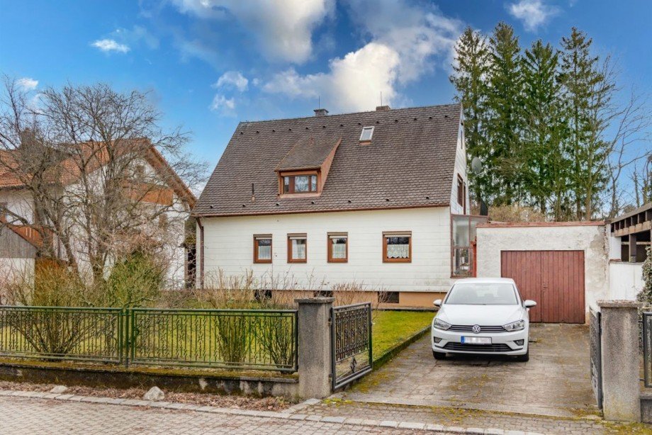 Chiemsee8 wW Wohngrundst�ck Gr�benzell