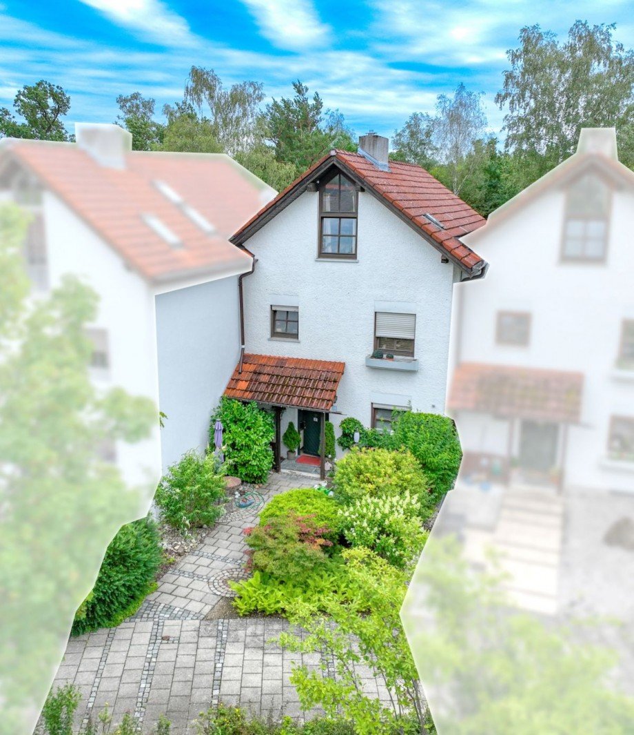Fichtenstr48 Drohne1 wW Reihenhaus Germering